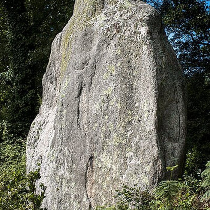 Photo de Deuxième menhir de Kerscaven à Penmarch