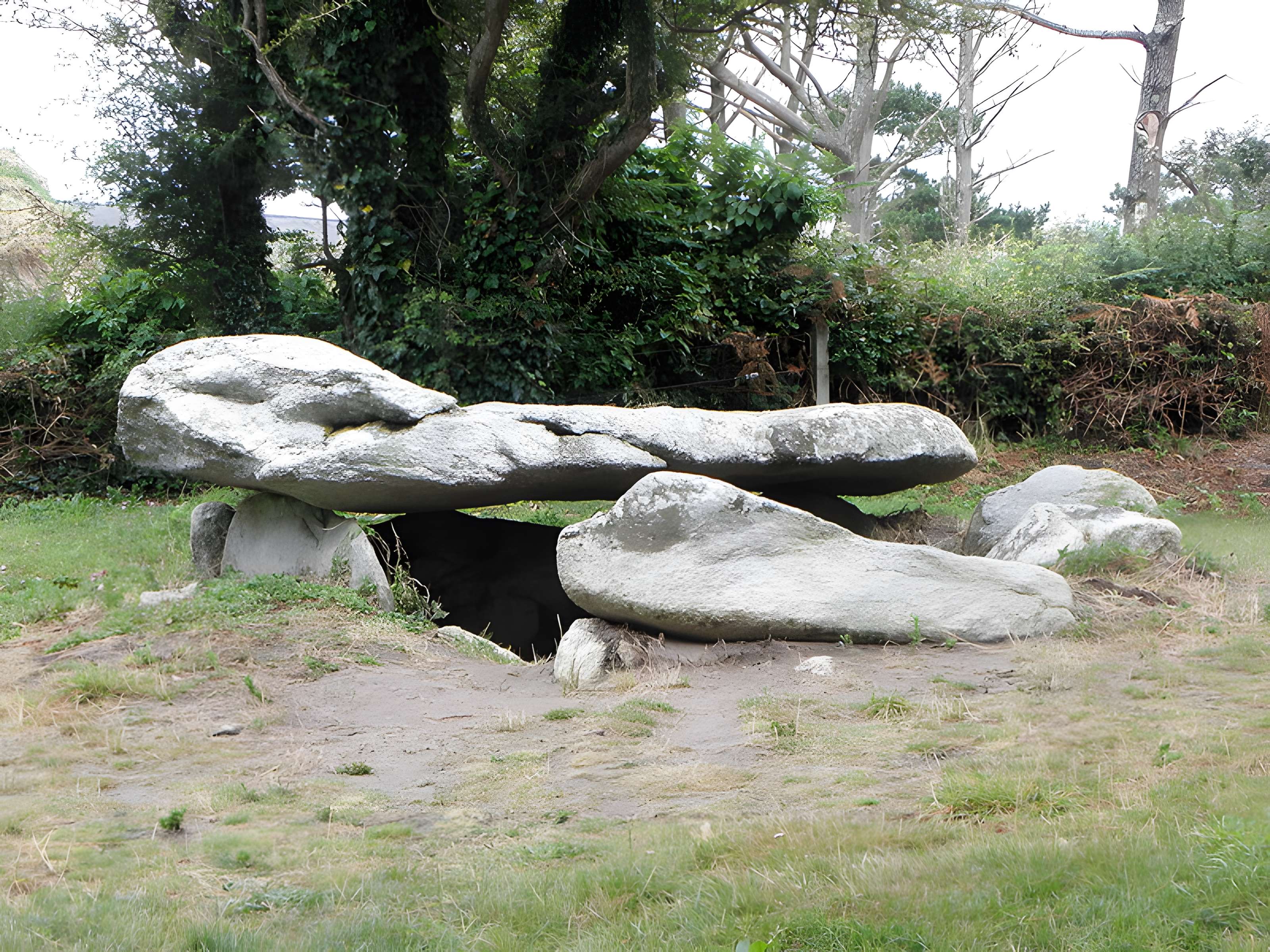 Dolmen d'Argenton de Landunvez