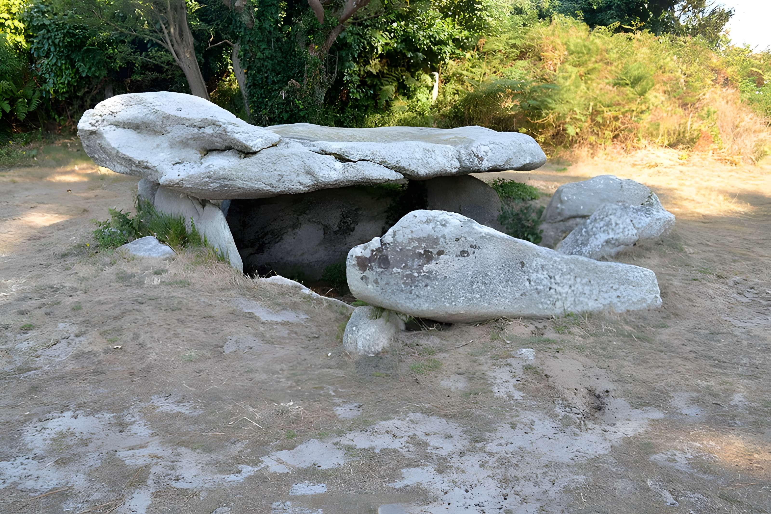 Dolmen d'Argenton de Landunvez
