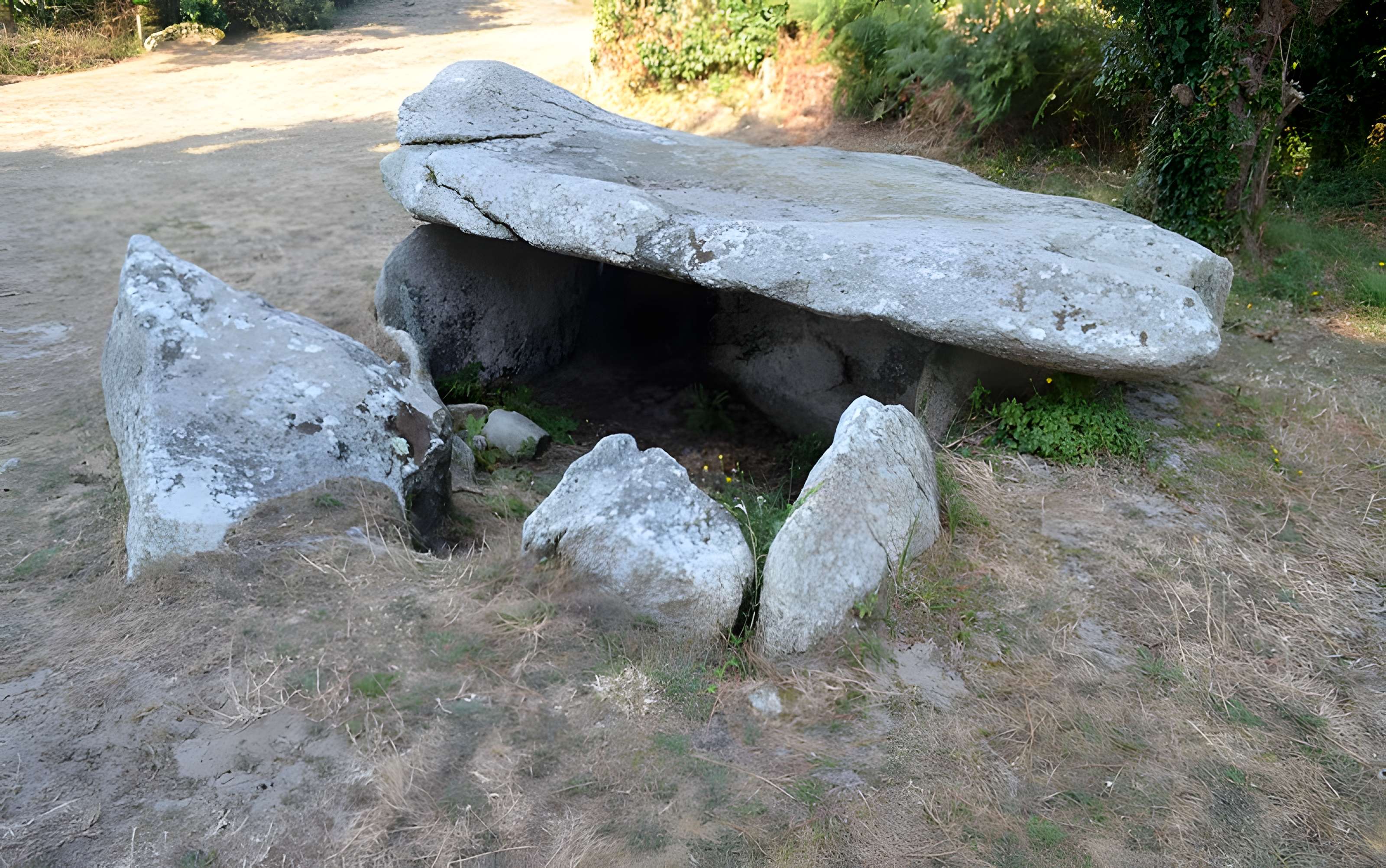 Dolmen d'Argenton de Landunvez