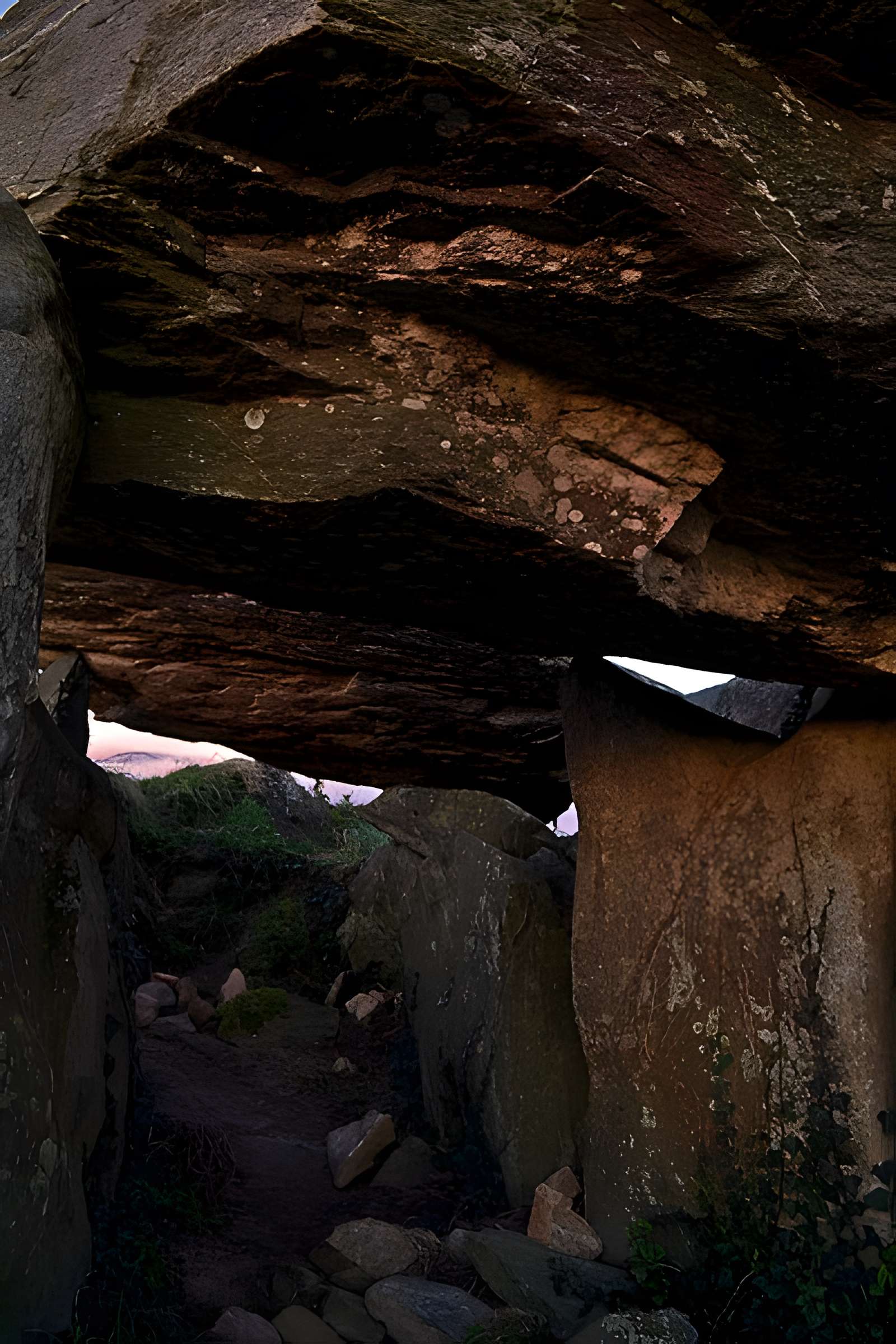 Dolmen de Boutouiller à Saint-Pol-de-Léon