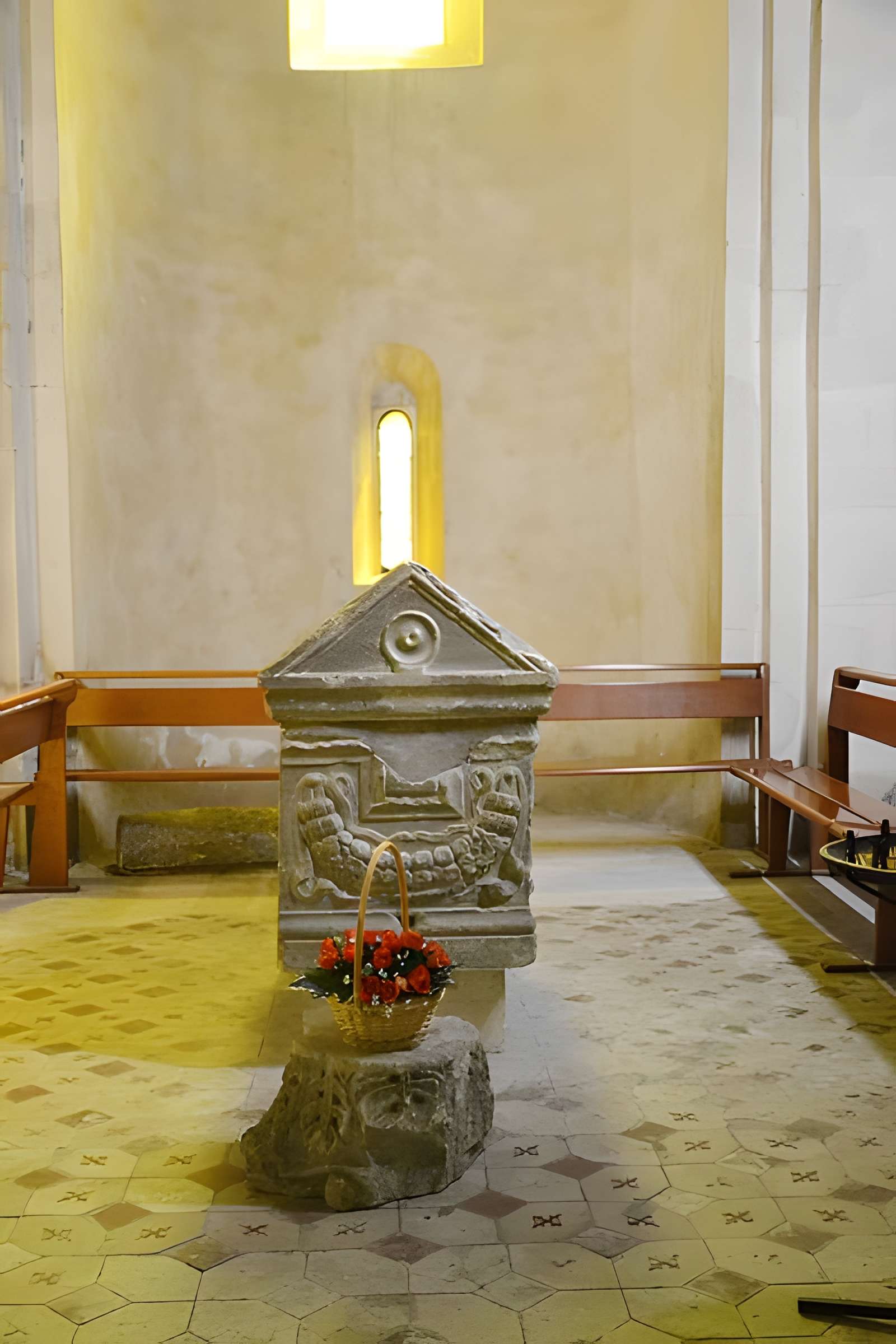 Église Saint-Andéol de Bourg-Saint-Andéol