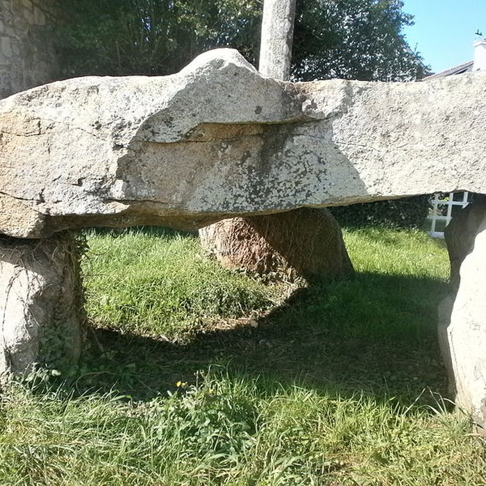 Photo de Dolmen de Cruz-Menquen à Carnac