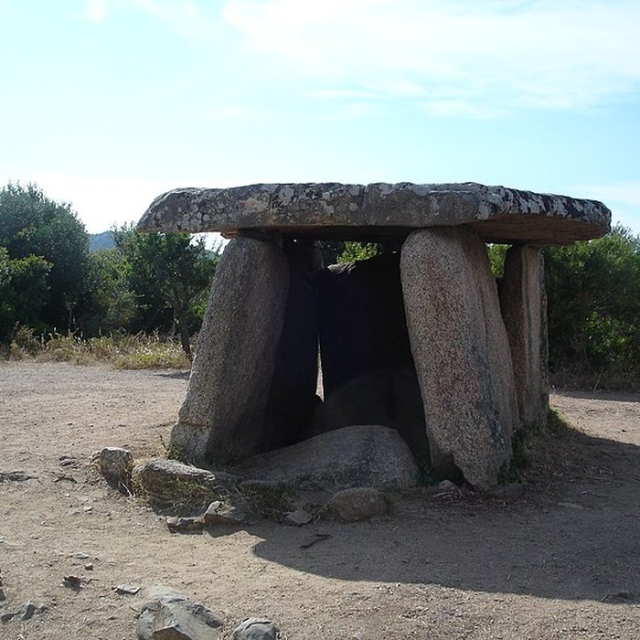 Photo de Dolmen de Funtanaccia à Sartène