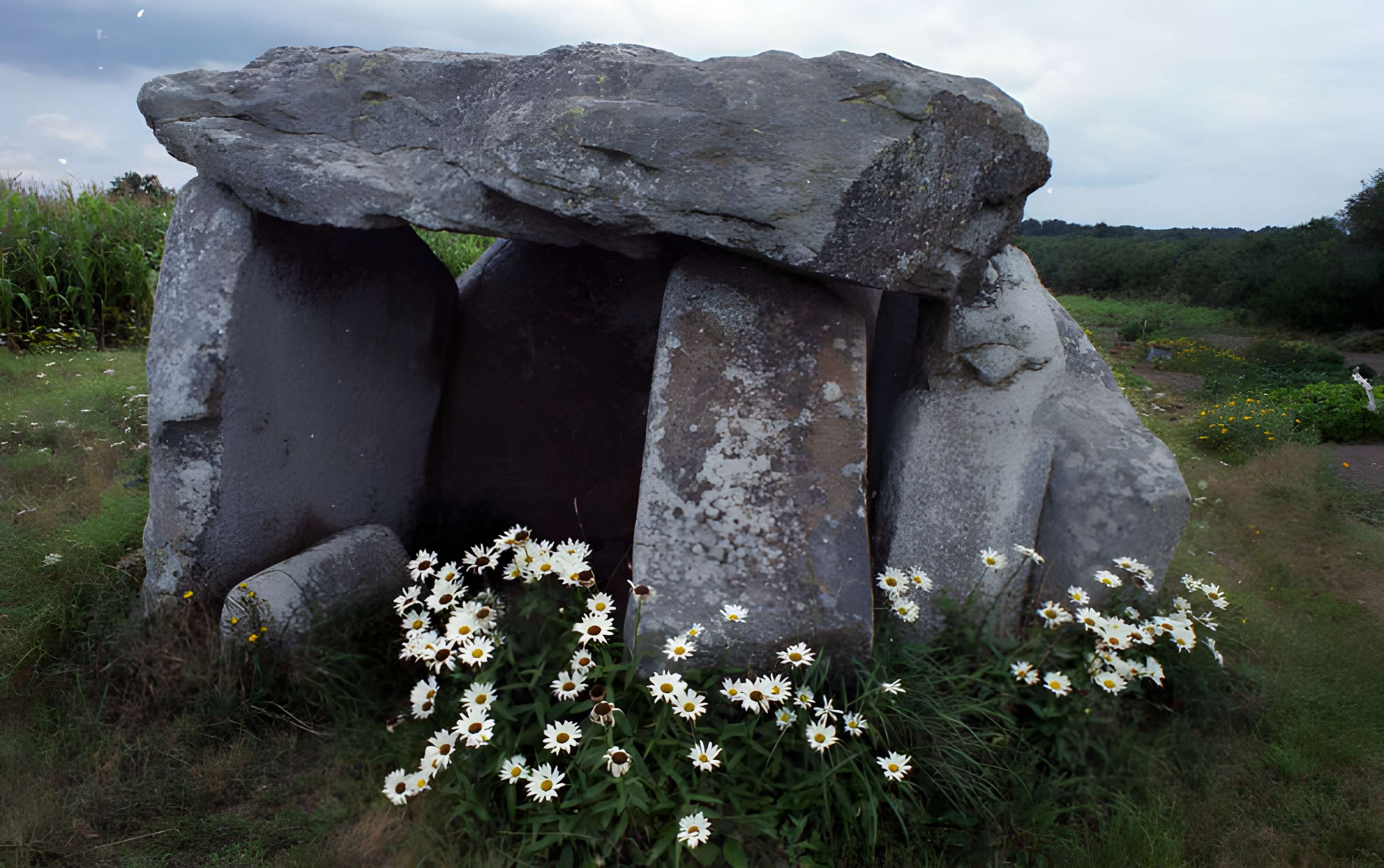 Dolmen de Kercadoret à Locmariaquer