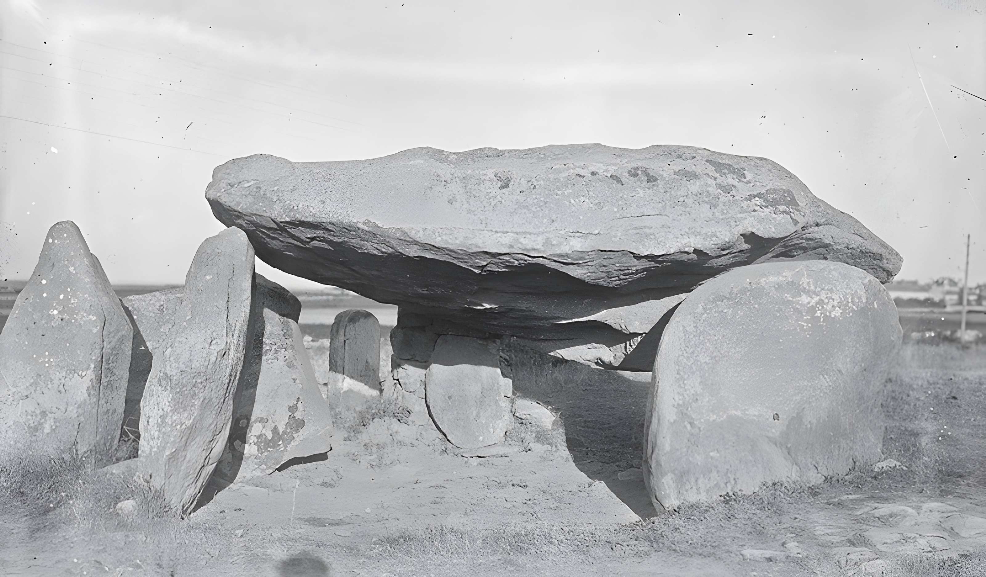 Dolmen de Kergavat à Plouharnel
