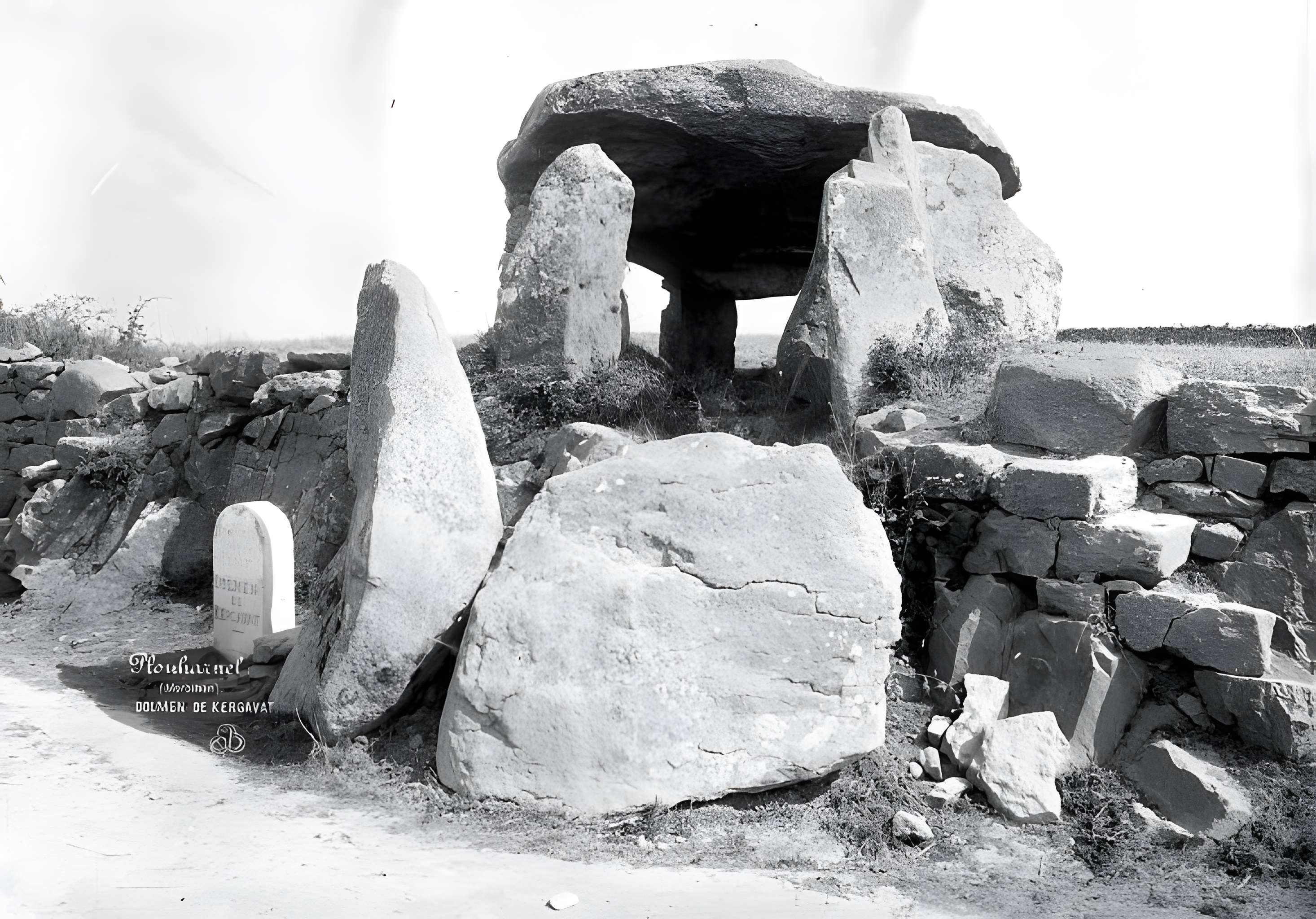 Dolmen de Kergavat à Plouharnel