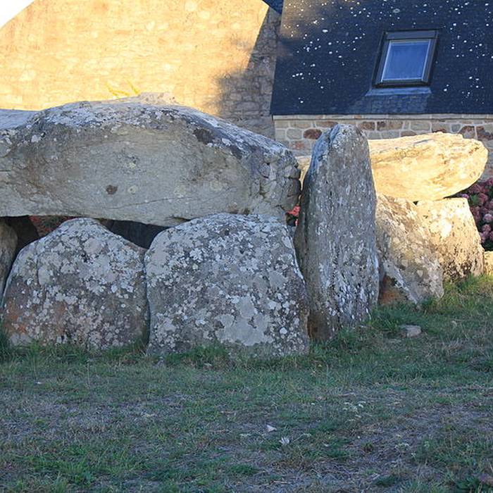 Photo de Dolmen de Kerguéran à Belz