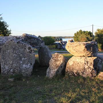 Dolmen de Kerguéran à Belz