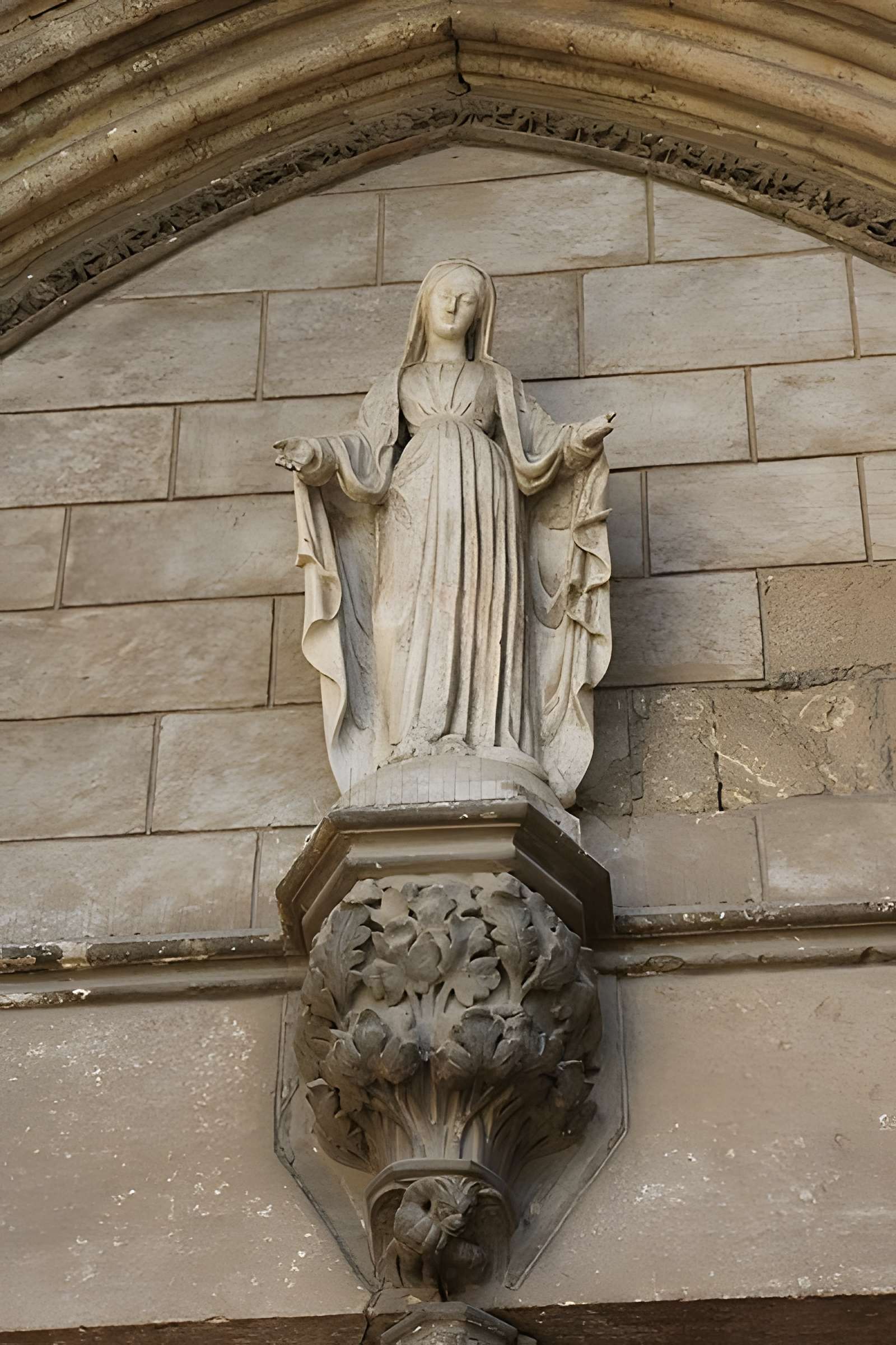 Église Saint-André de Montagnac