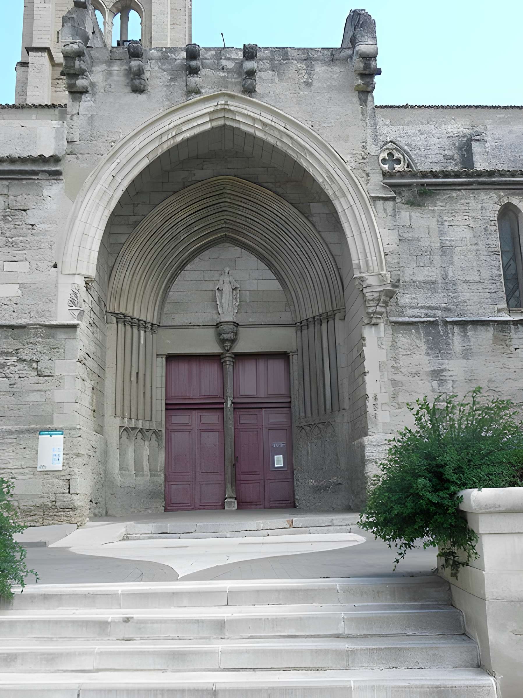Église Saint-André de Montagnac