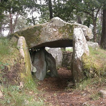 Dolmen de Kermarker à La Trinité-sur-Mer