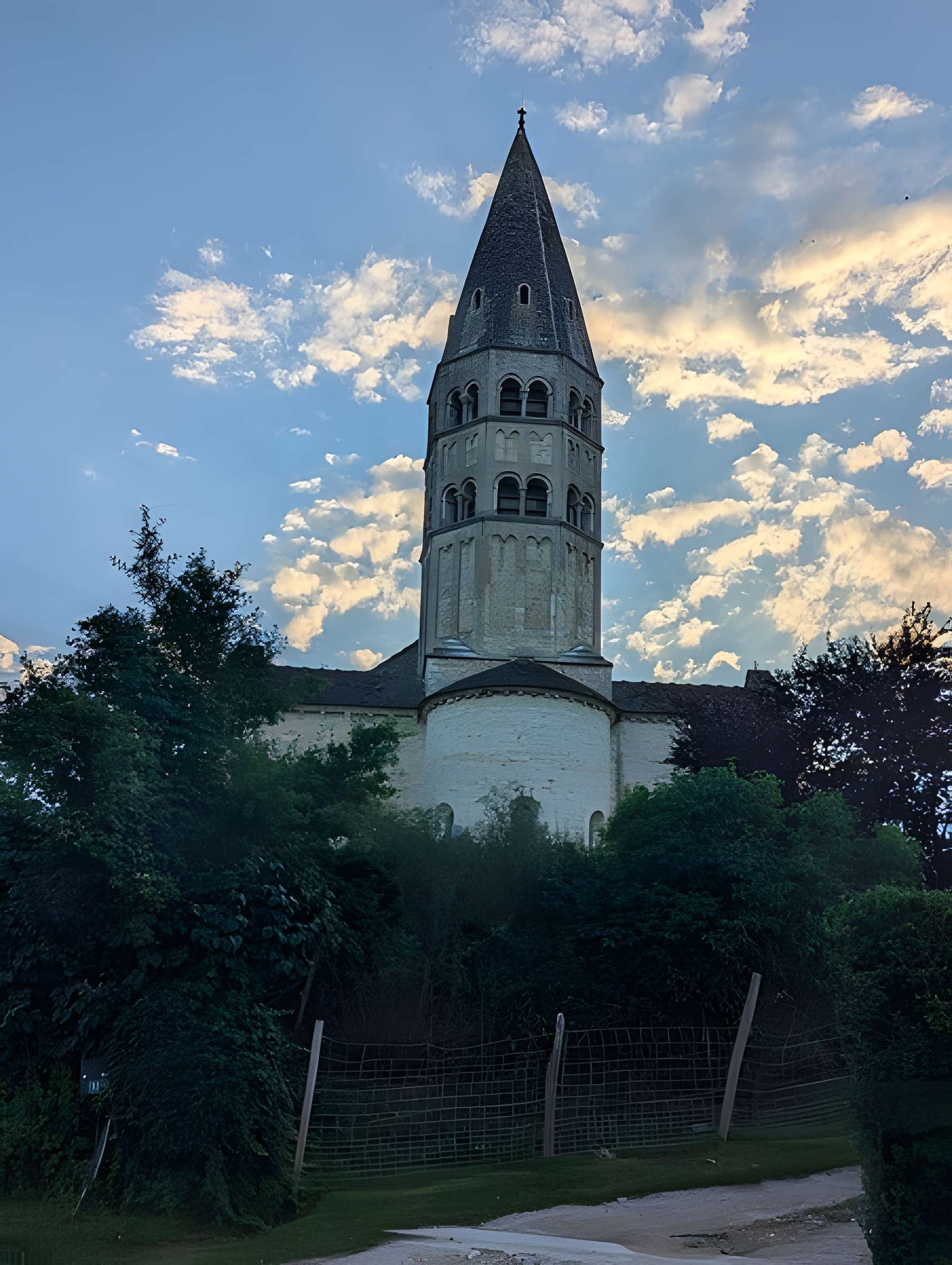 Église Saint-André de Saint-André-de-Bâgé
