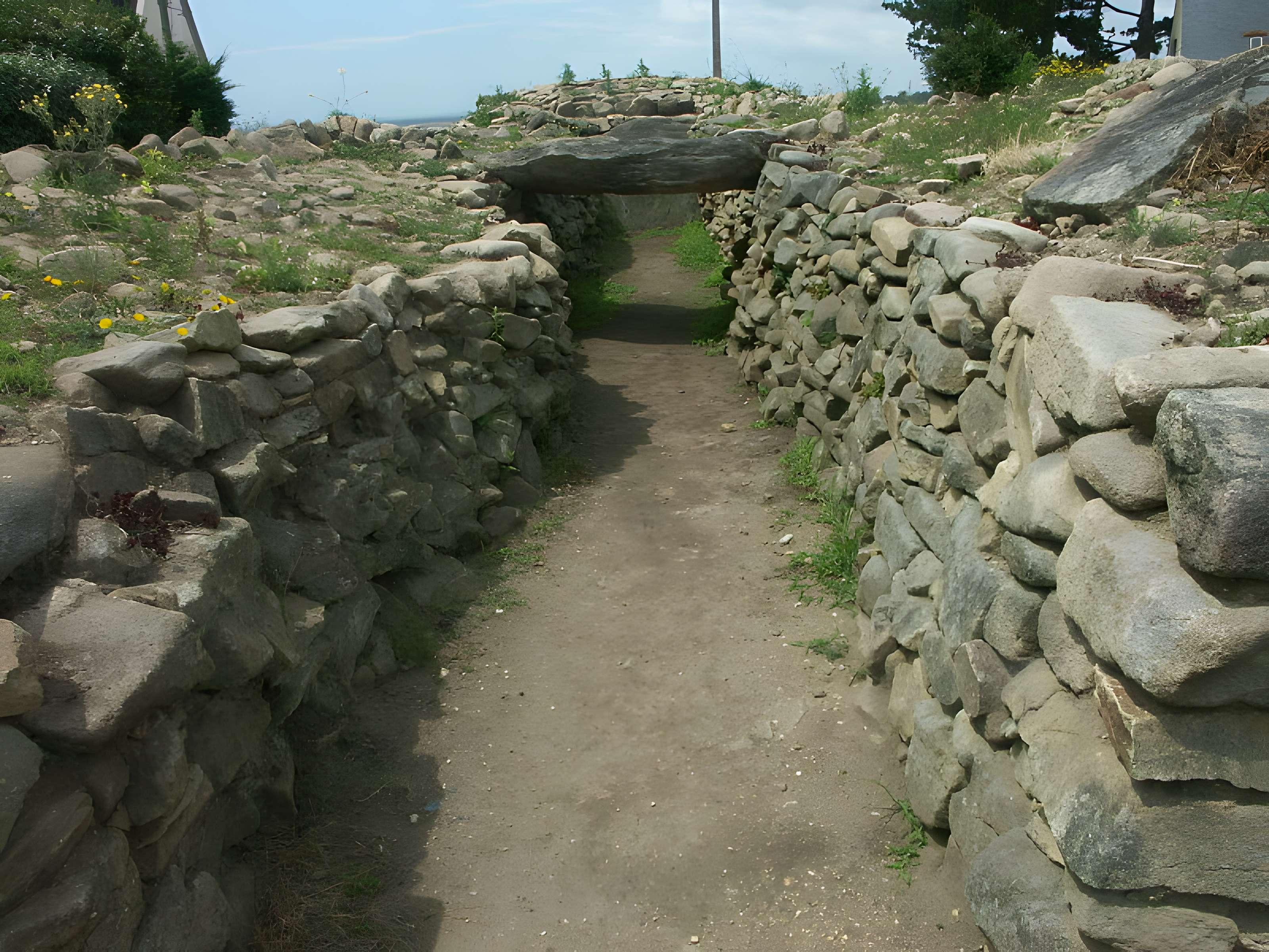 Dolmen de la pointe de Bilgroix à Arzon