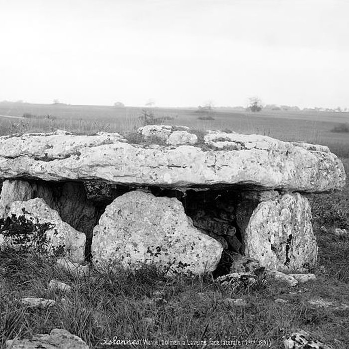 Photo de Dolmen de Laverré à Aslonnes