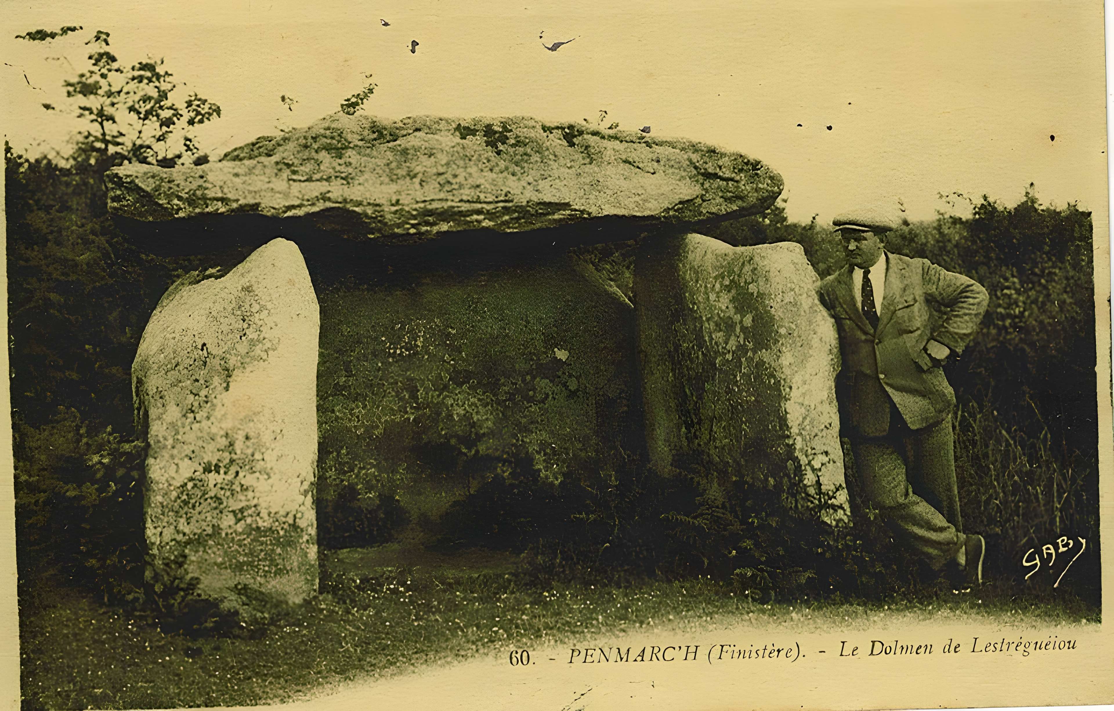 Dolmen de Lestriguiou à Plomeur