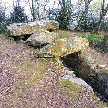Dolmen de Mané-er-Loh à Locoal-Mendon
