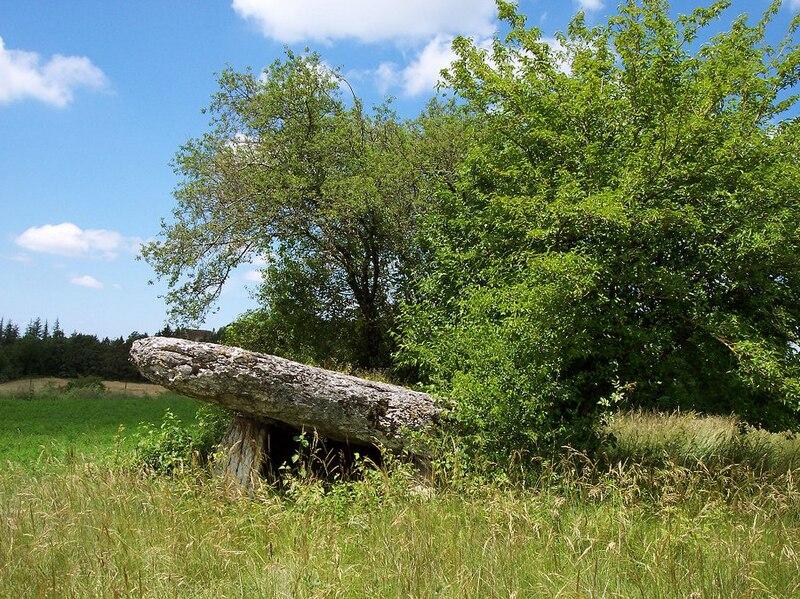 Dolmen de Pajot à Limogne-en-Quercy