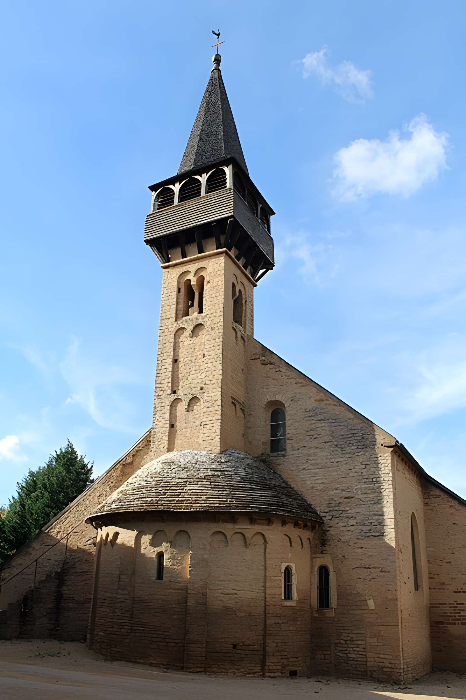 Église Saint-Antoine de Laizé