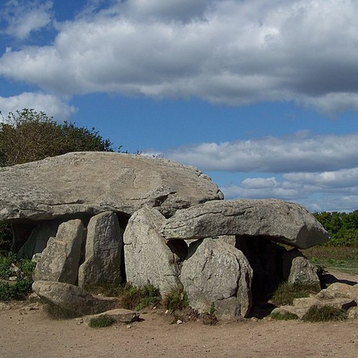 Photo de Dolmen de Penhap à lÎle-aux-Moines