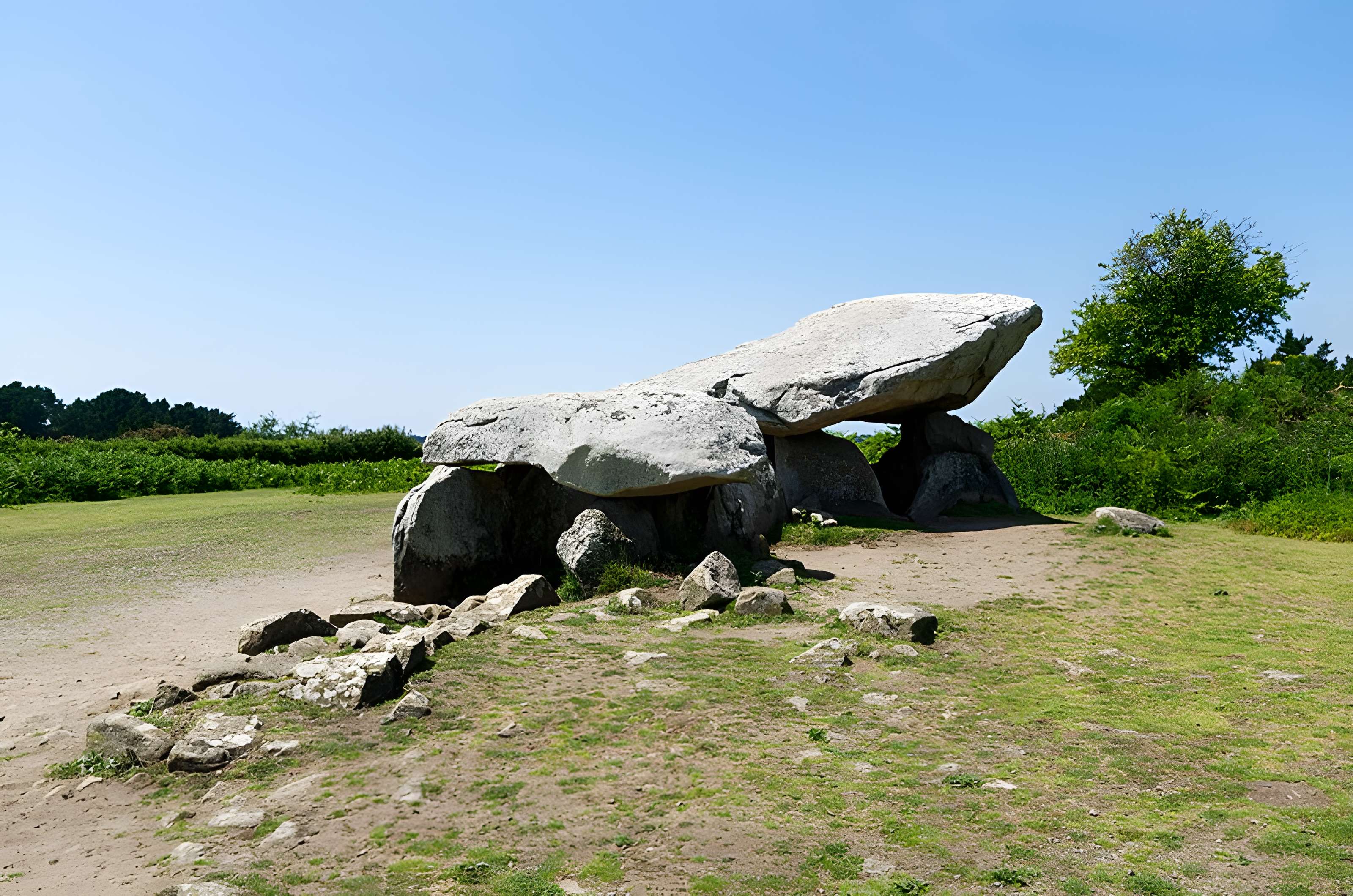 Dolmen de Penhap à l'Île-aux-Moines
