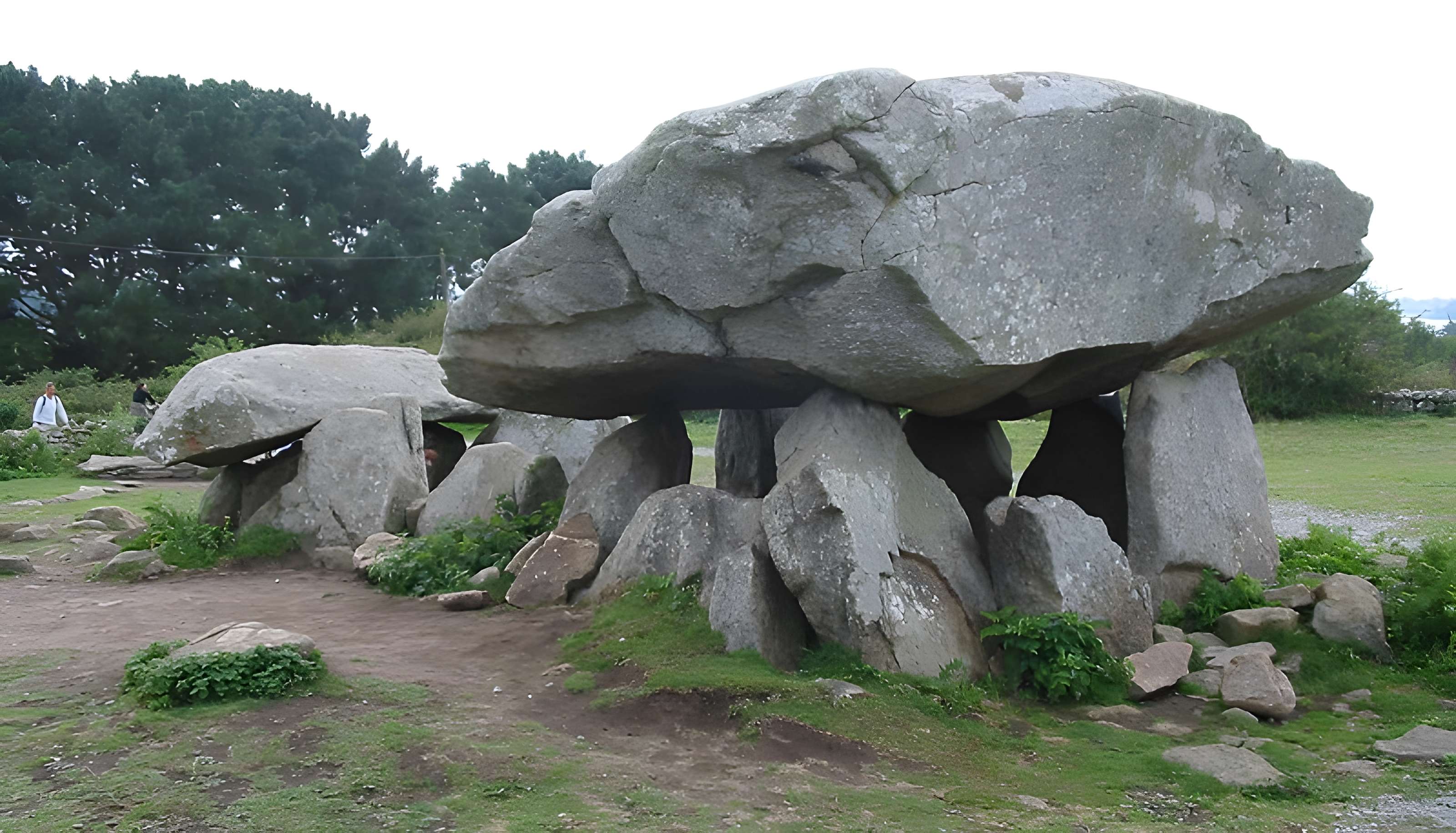 Dolmen de Penhap à l'Île-aux-Moines
