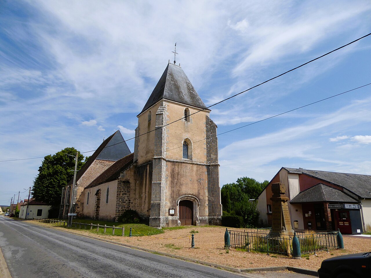 Dolmen de Quincampoix à Saint-Avit-les-Guespières