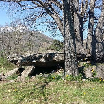 Dolmen de Saillant à Saint-Nectaire