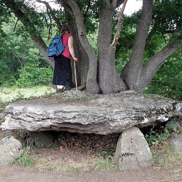 Dolmen de Saillant à Saint-Nectaire