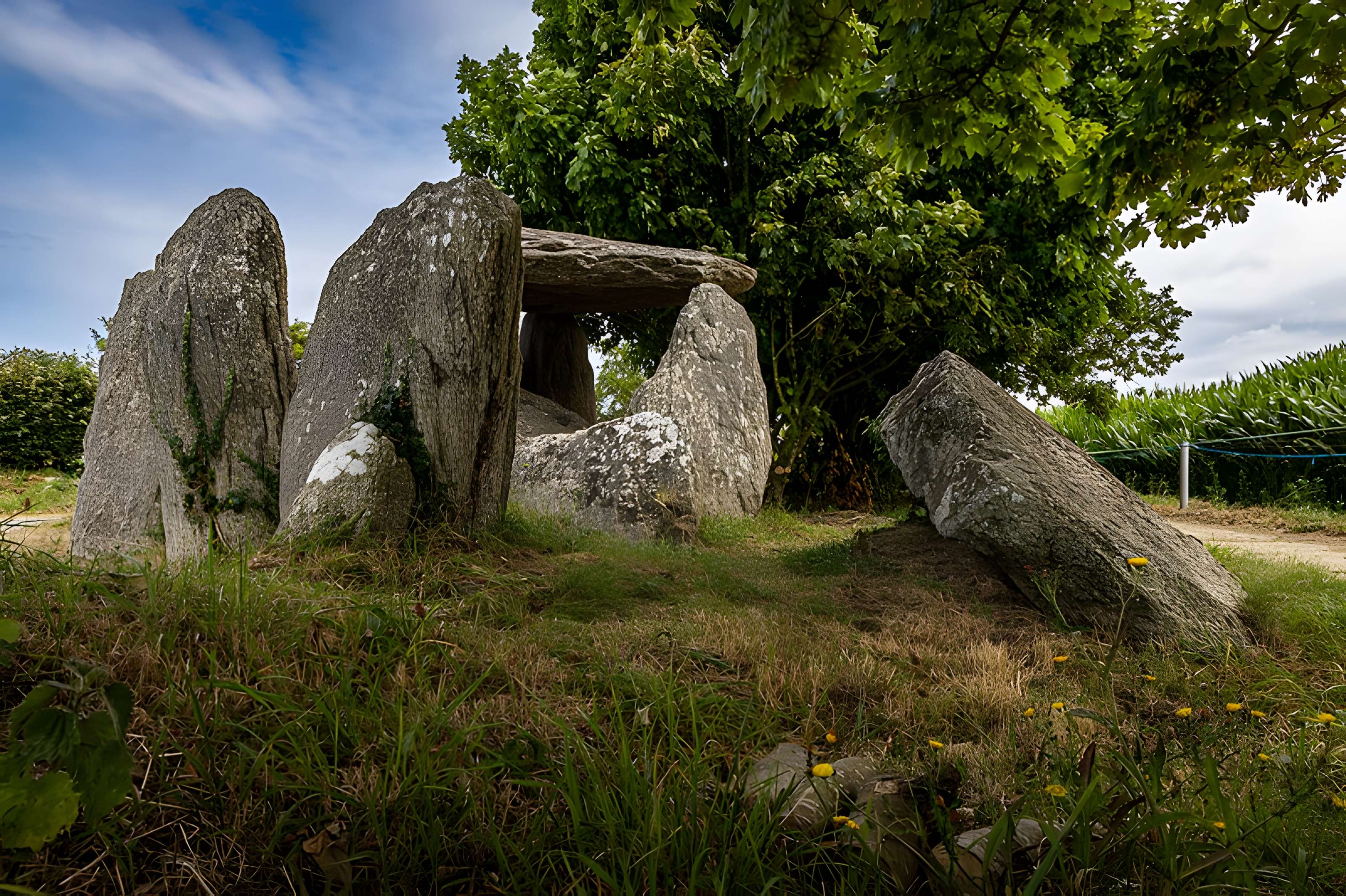 Dolmen de Tréguelc'hier à Goulven