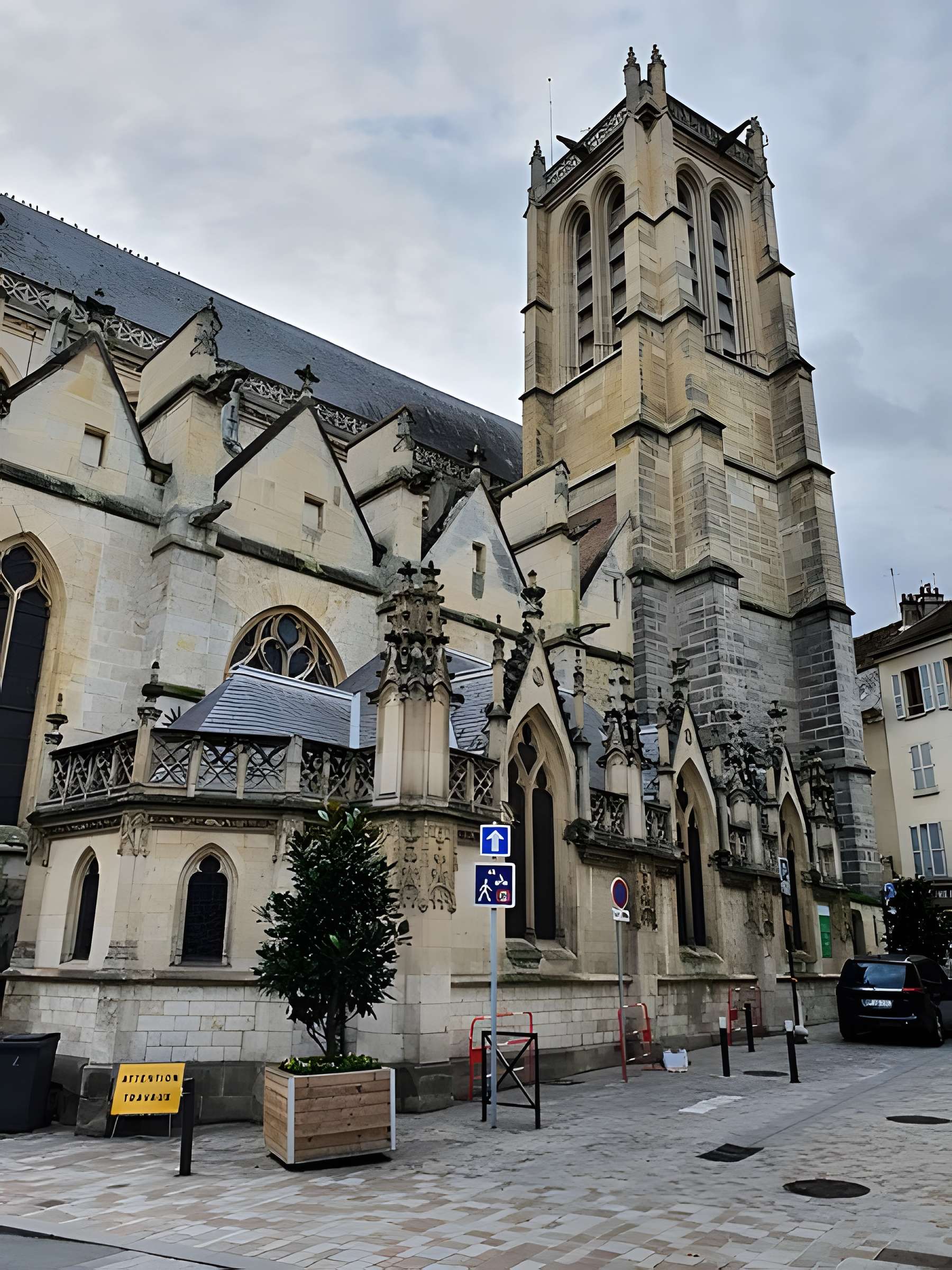 Église Saint-Aspais de Melun