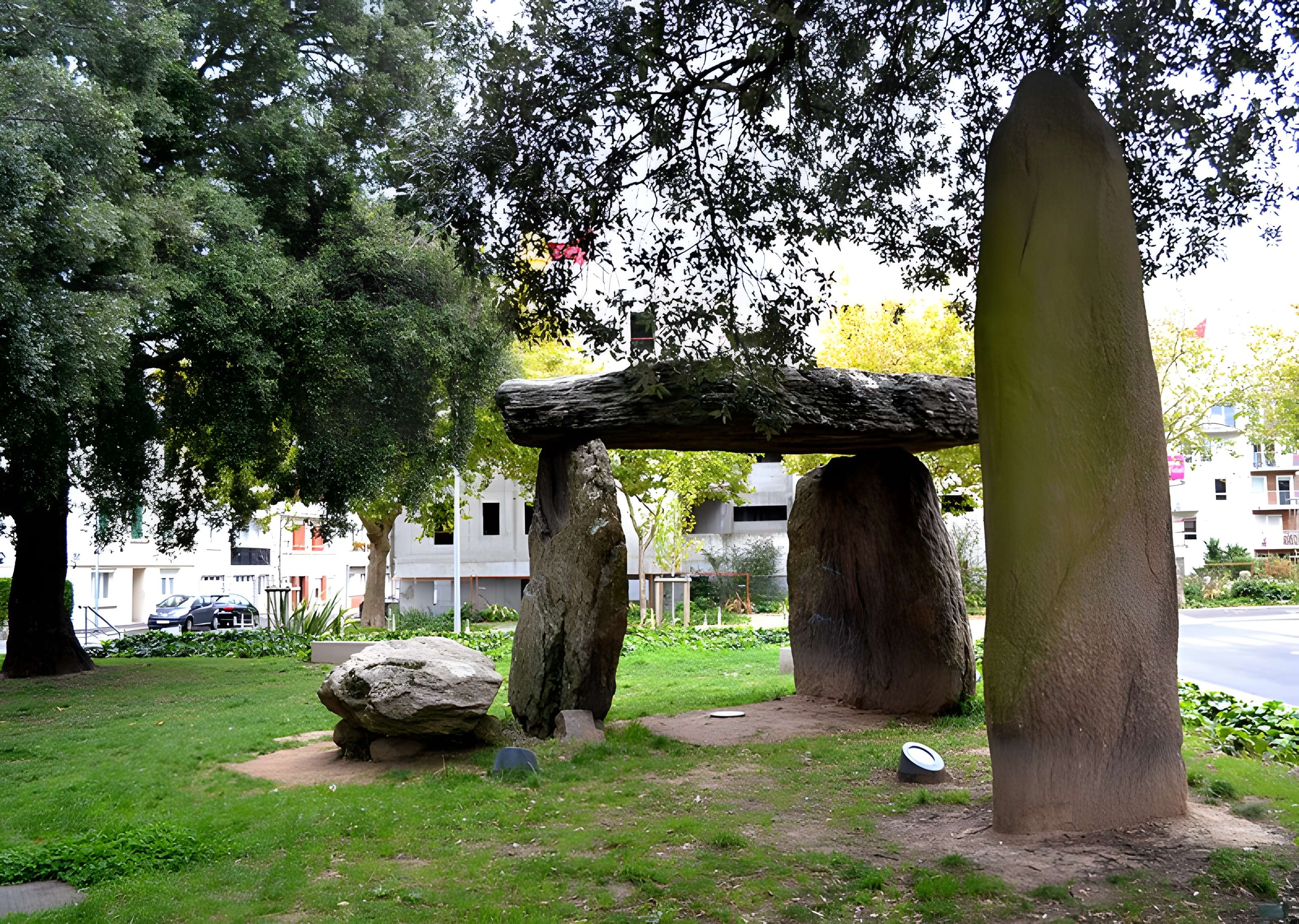 Dolmen des Trois Pierres à Saint-Nazaire