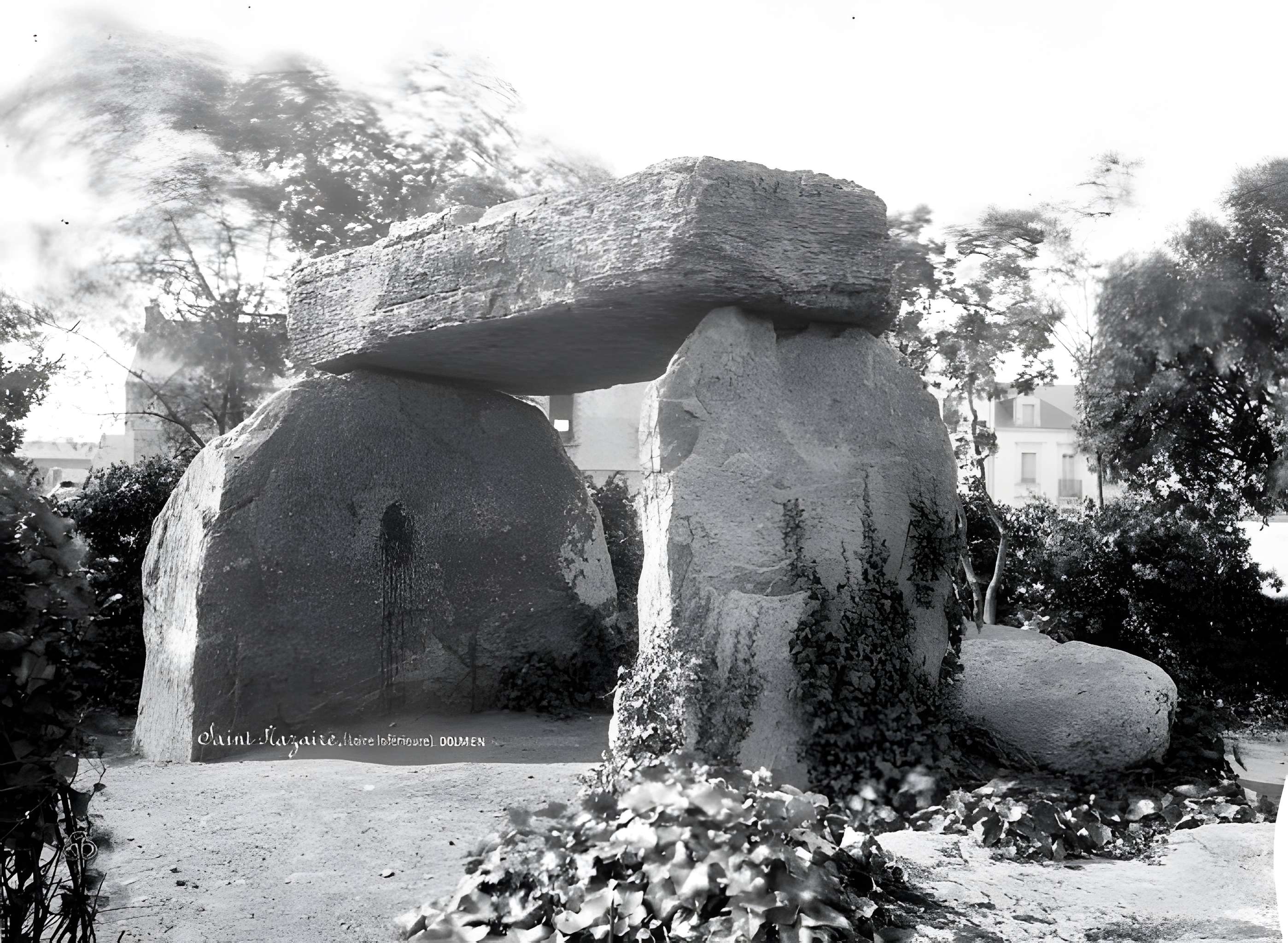 Dolmen des Trois Pierres à Saint-Nazaire