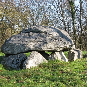 dolmen dit calhau de teberno a buzy
