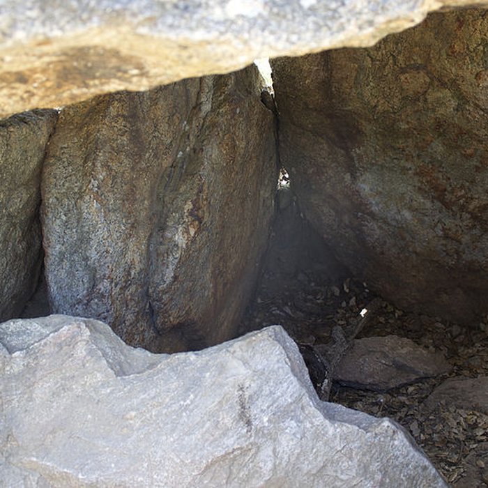 Photo de Dolmen dit Cava de lAlarb à Argelès-sur-Mer