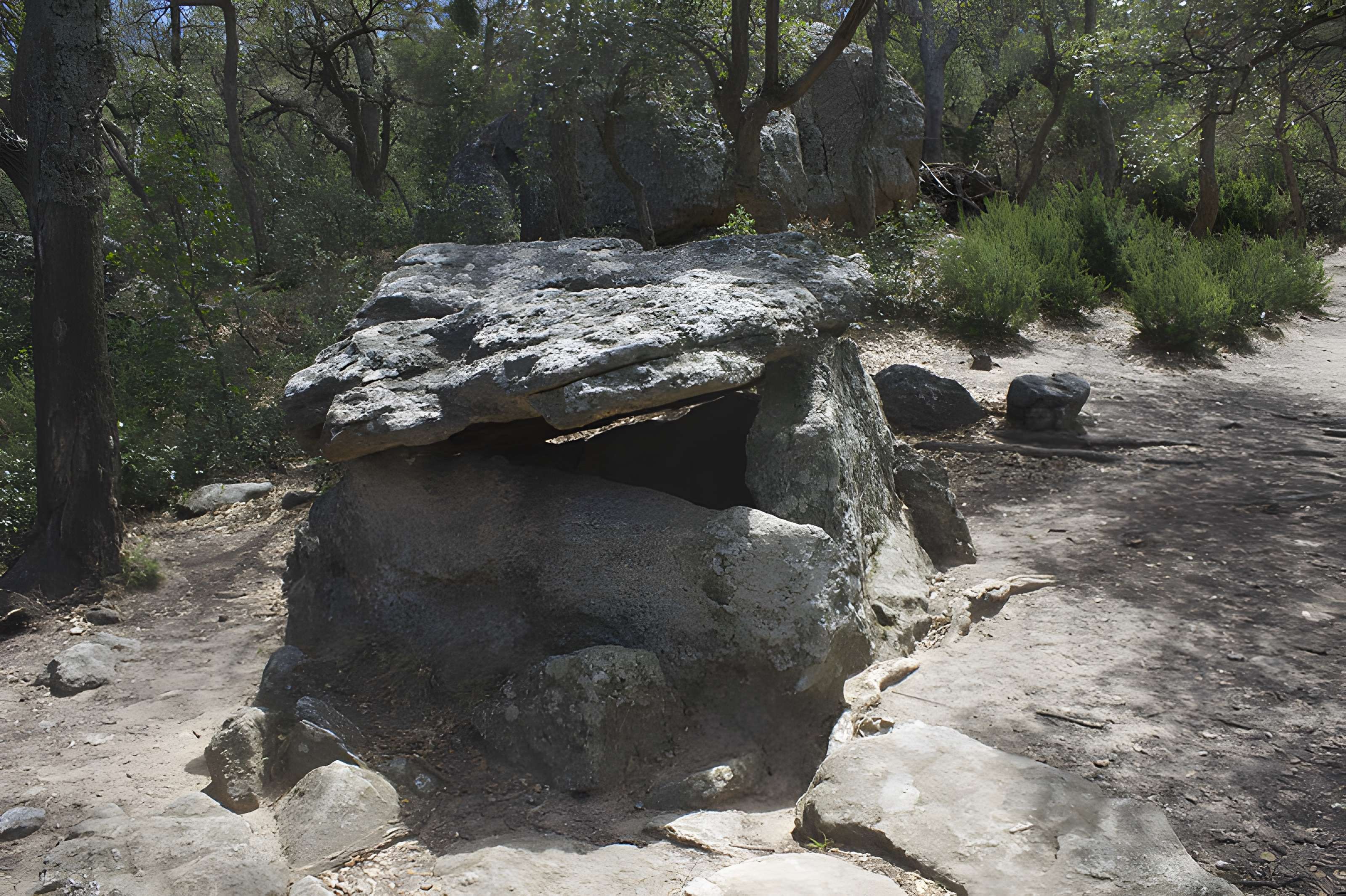Dolmen dit Cava de l'Alarb à Argelès-sur-Mer
