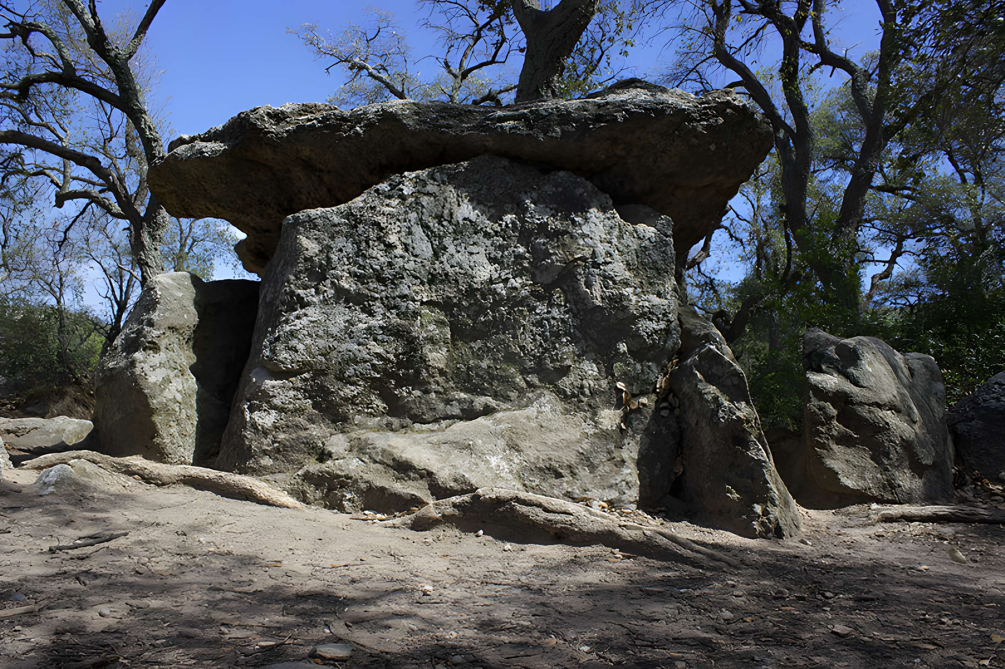 Dolmen dit Cava de l'Alarb à Argelès-sur-Mer