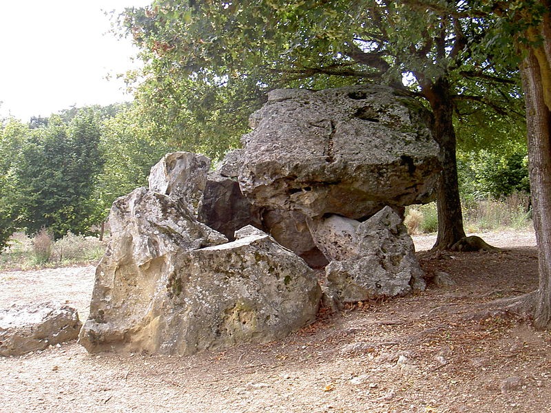 Photo de Dolmen dit Pierre Chaude à Paulmy