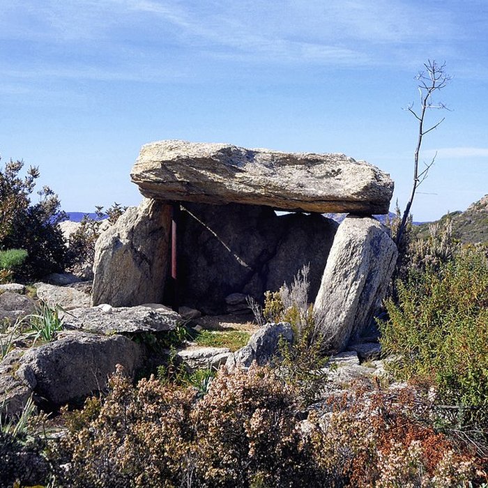 Photo de Dolmen du Mont-Rivinco à Santo-Pietro-di-Tenda