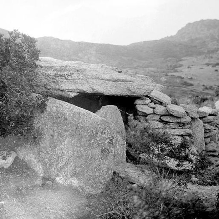 Photo de Dolmen du Mont-Rivinco à Santo-Pietro-di-Tenda