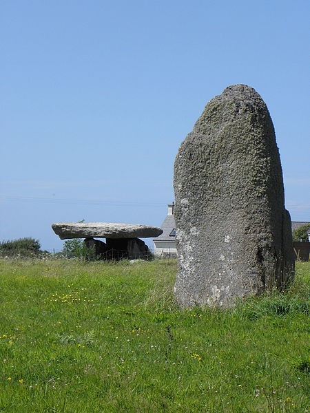 Photo de Dolmen et menhir de Kerivoret à Porspoder