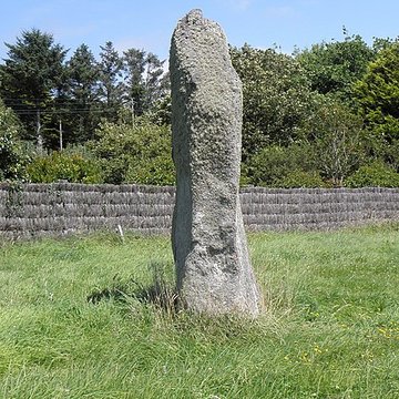 Dolmen et menhir de Kerivoret à Porspoder