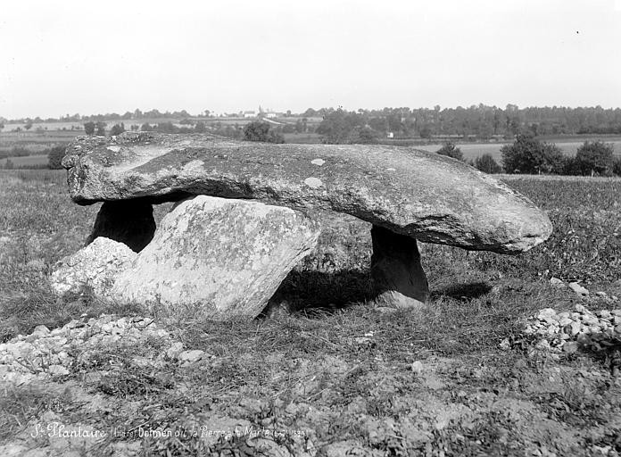 Photo de Dolmen Pierre là à Saint-Plantaire