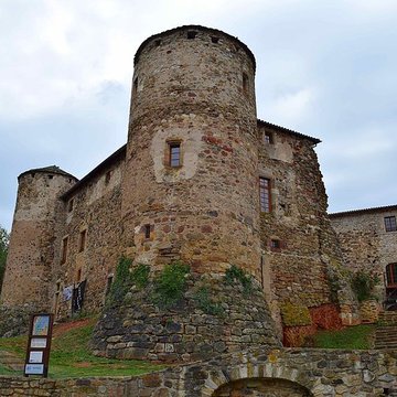 Dolmen Usteau du Loup à Saint-Gervazy
