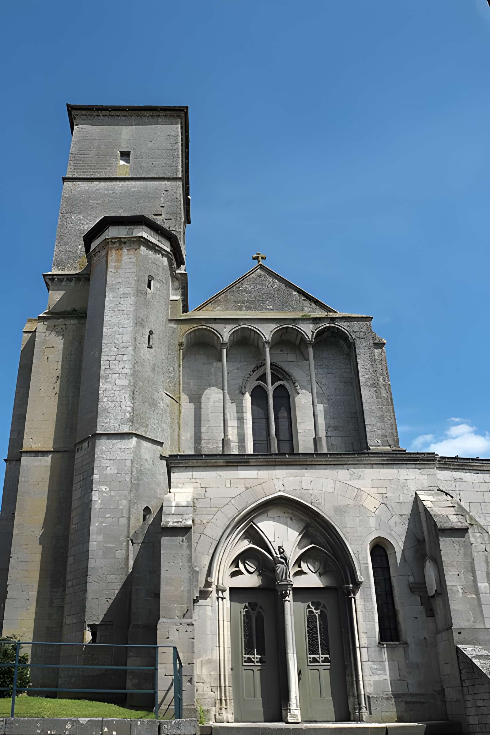 Église Saint-Christophe de Neufchâteau