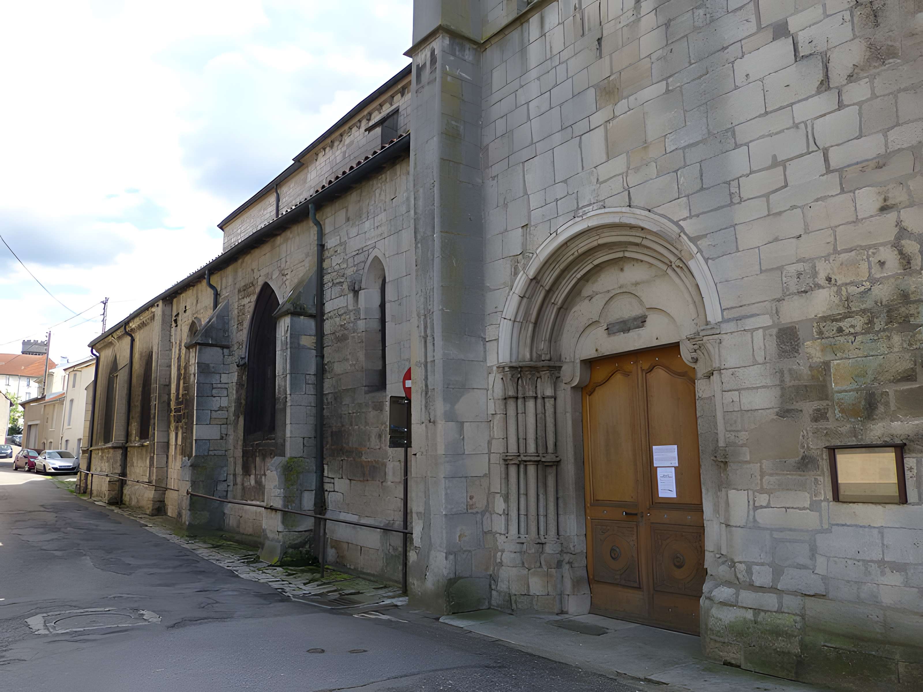 Église Saint-Christophe de Neufchâteau