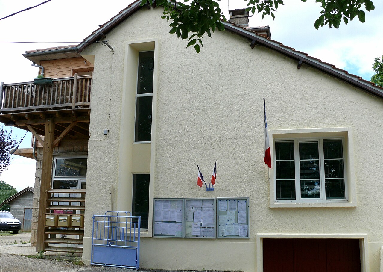 Deux dolmens sur le domaine de Gabaudet