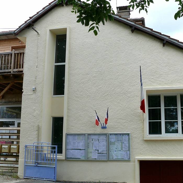 Photo de Deux dolmens sur le domaine de Gabaudet