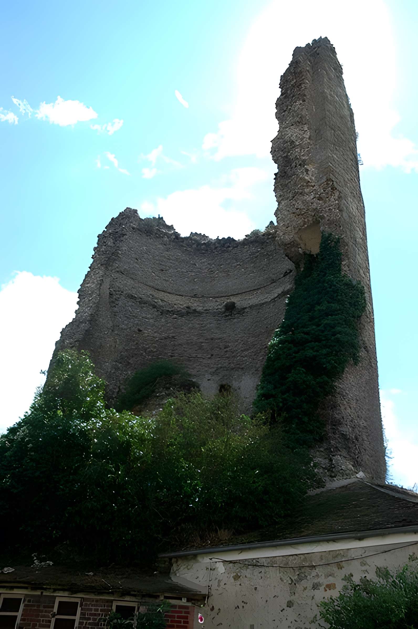 Donjon de Maurepas