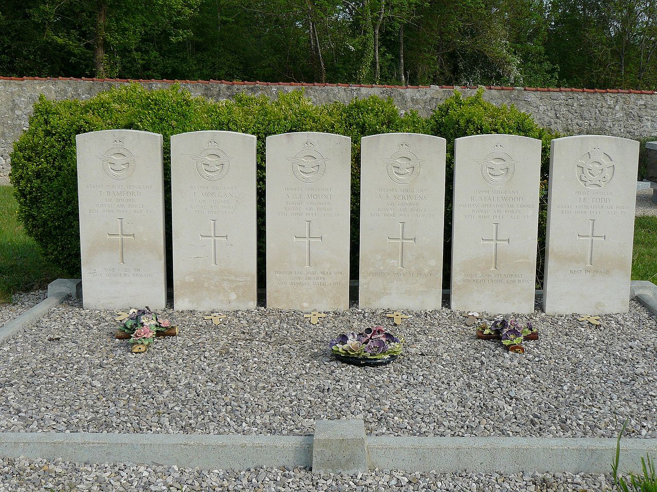 Donjon (vestiges) et sol des parcelles